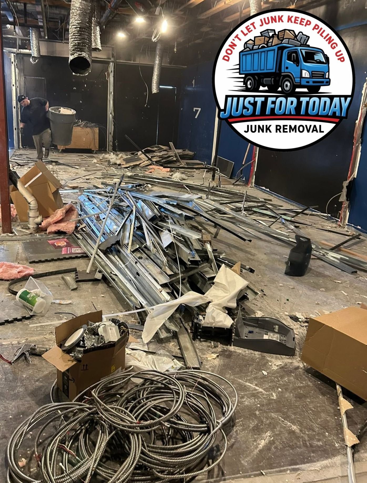 Professional junk removal at work
