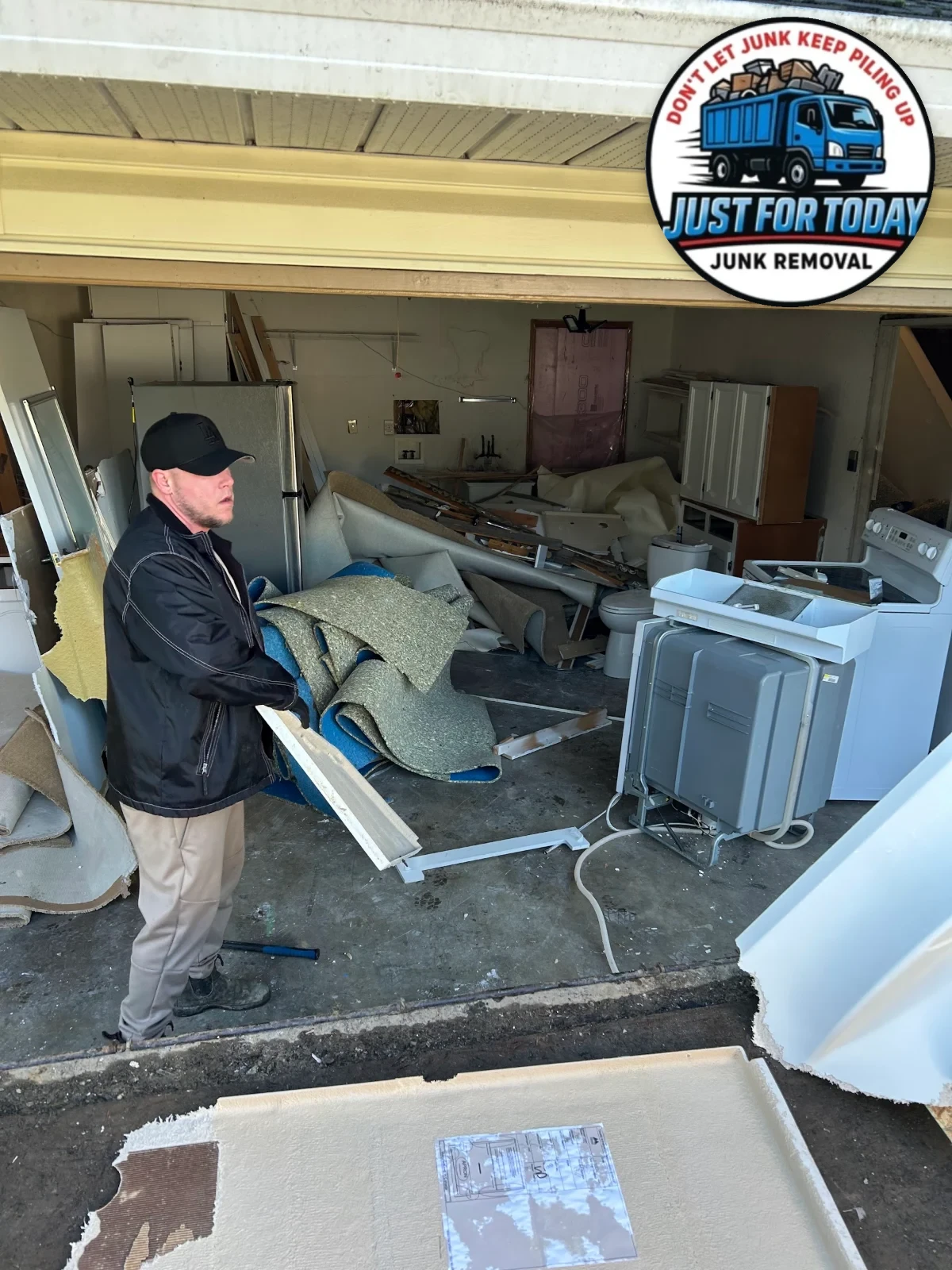 Professional junk removal at work