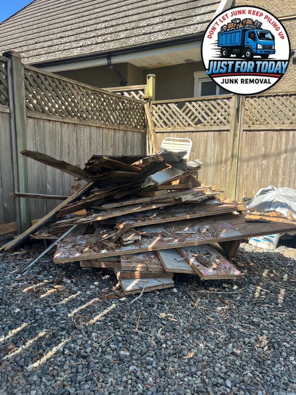 Junk removal crew and service equipment